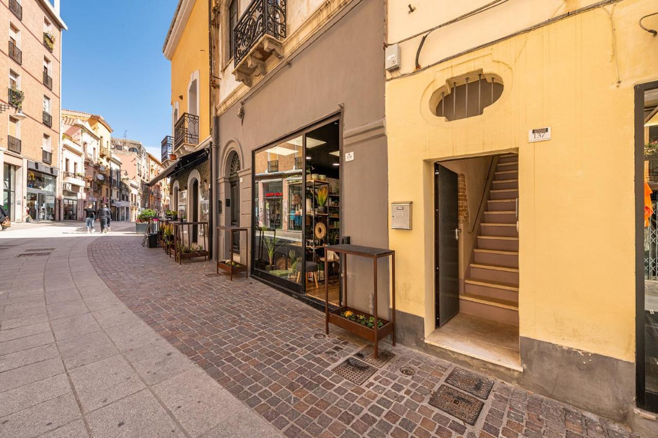 Promenade Boutique Rooms - City Centre Cagliari Bagian luar foto